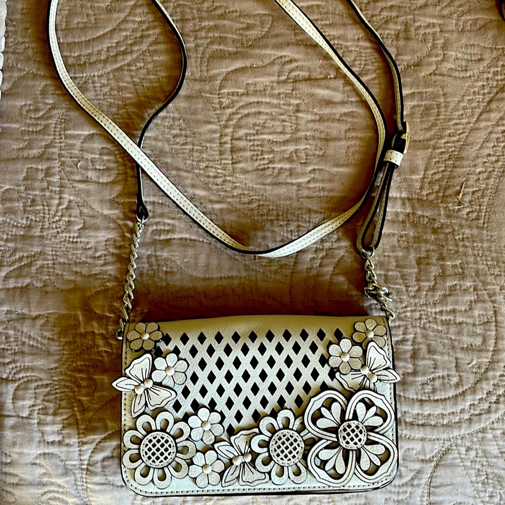 Cross body purse